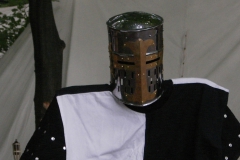 Topfhelm-1