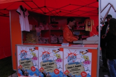 06.-Der-Merchendising-Stand