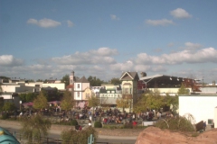 Warner-Brothers-Der-Park-3